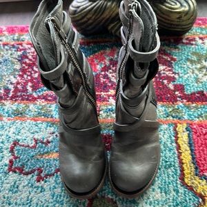 FREEBIRD ANKLE BOOTS🤍❣️🤍